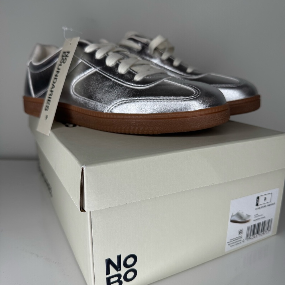 No Boundaries Metallic Silver Sneakers
